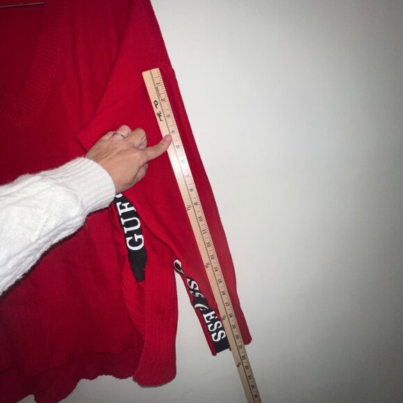 Red Guess Womens V-Neck Pullover Sweater, Medium, Red - Picture 5 of 10